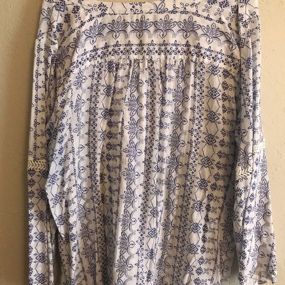 Blue patterned blouse - Picture 2 of 2